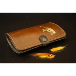Art Merk Tube Fly Wallet. MEDIUM. Brown Leather & Fly In Gold